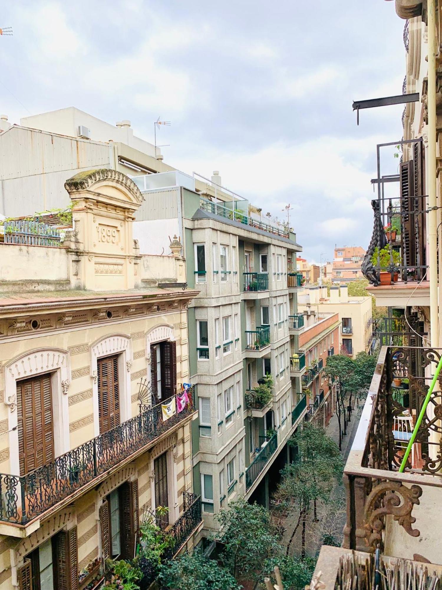 Apartments Gaudi Βαρκελώνη Εξωτερικό φωτογραφία